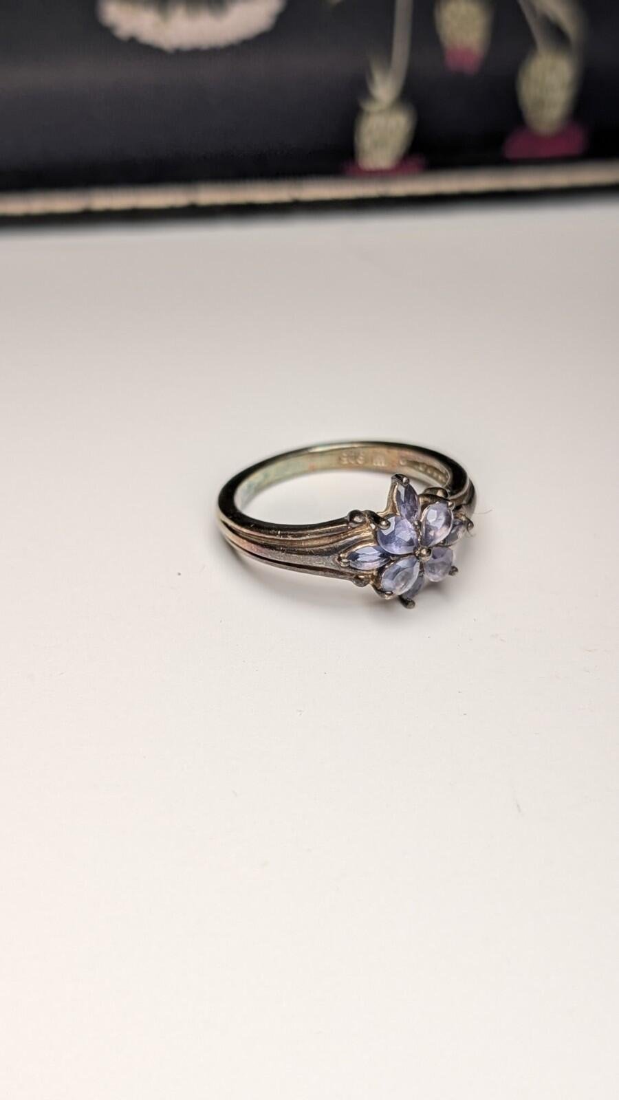 Vintage Sterling Silver Iolite Gemstone Flower Ring | Size R 1/2 | 925 Silver