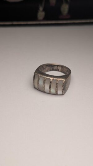 Vintage Sterling Silver 2004 Mother Of Pearl Chunky Ring | Size Q | 925 Silver