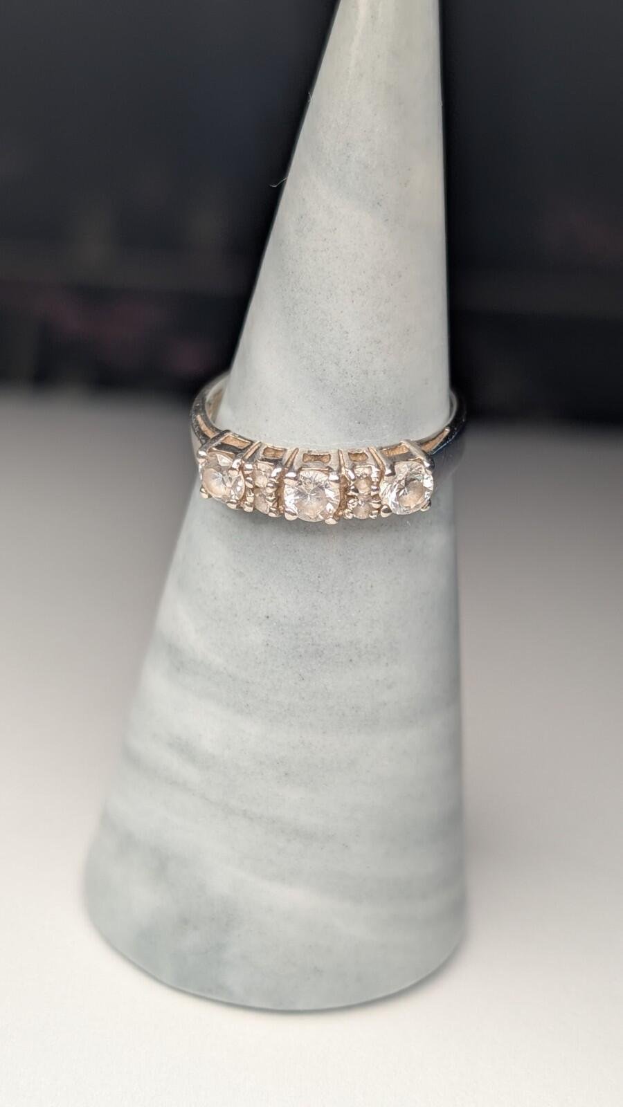 Vintage Sterling Silver CZ Clear Gemstone Ring | Size M | 925 Silver - Image 6