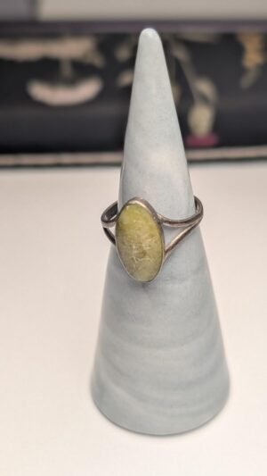 Vintage Sterling Silver Yellow Serpentine Ring | Size K 1/2 | 925 Silver