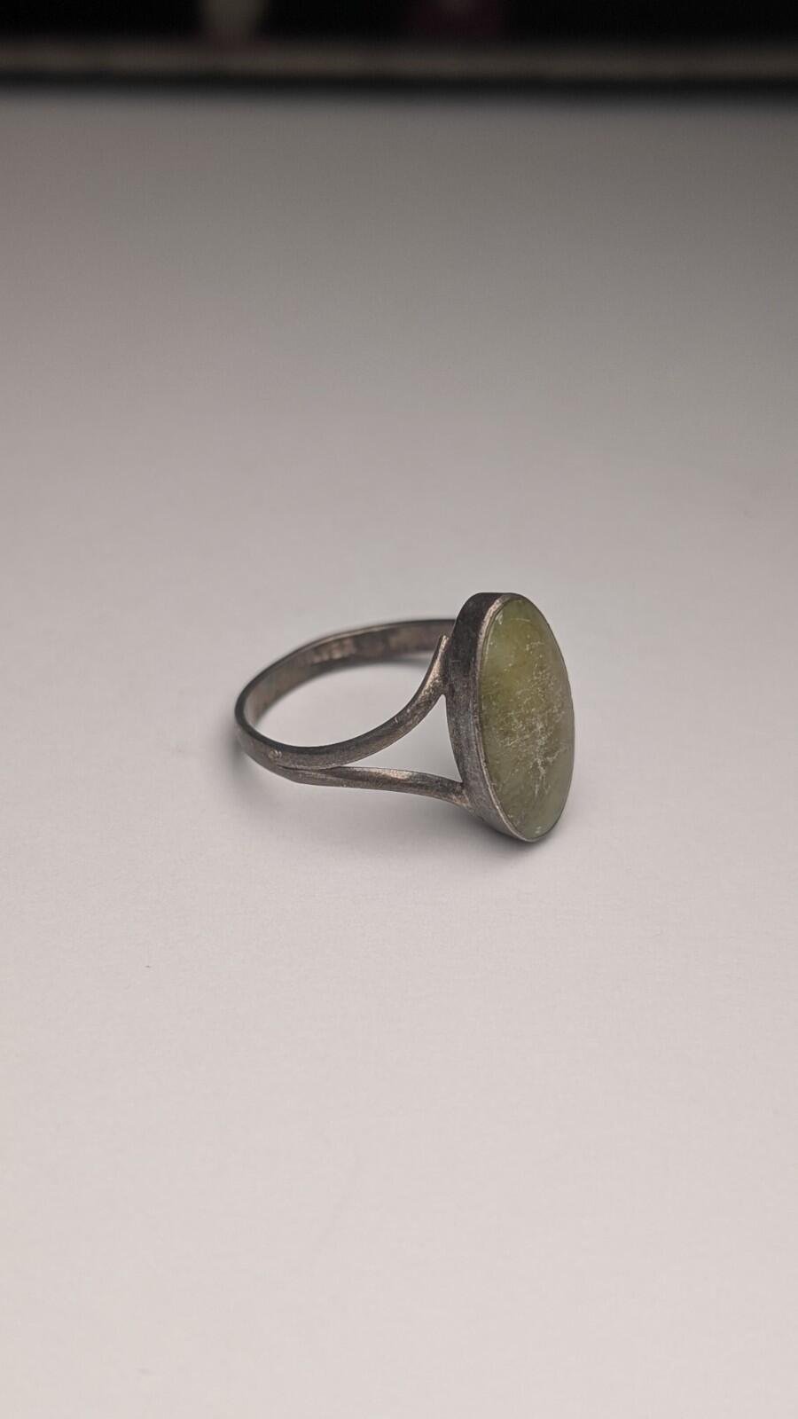 Vintage Sterling Silver Yellow Serpentine Ring | Size K 1/2 | 925 Silver - Image 4
