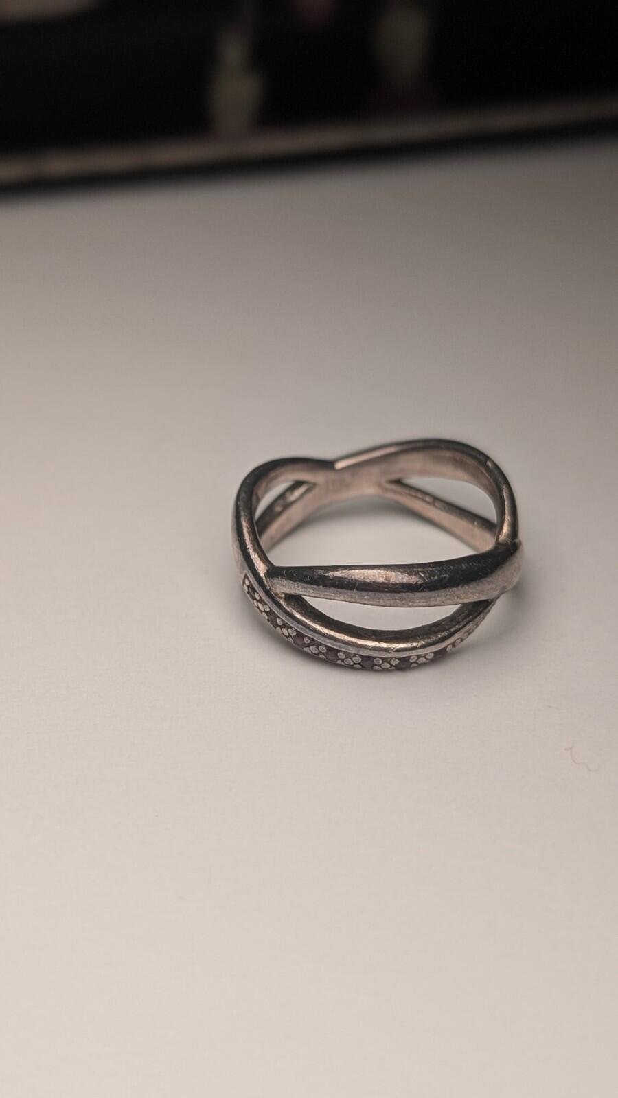 Vintage Sterling Silver Pink Gemstone Intertwined Ring | Size P 1/2 | 925 Silver - Image 3
