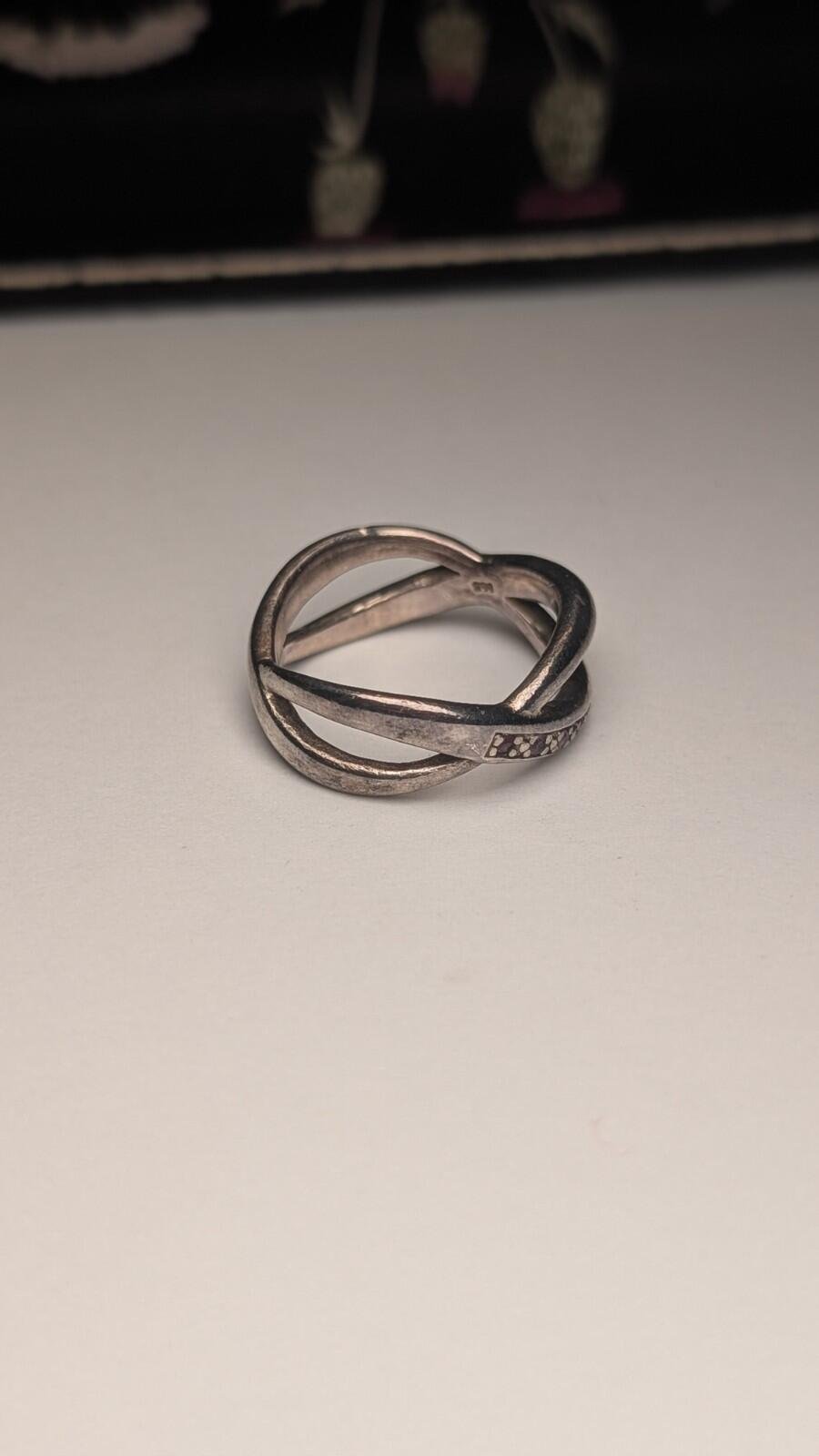Vintage Sterling Silver Pink Gemstone Intertwined Ring | Size P 1/2 | 925 Silver - Image 4