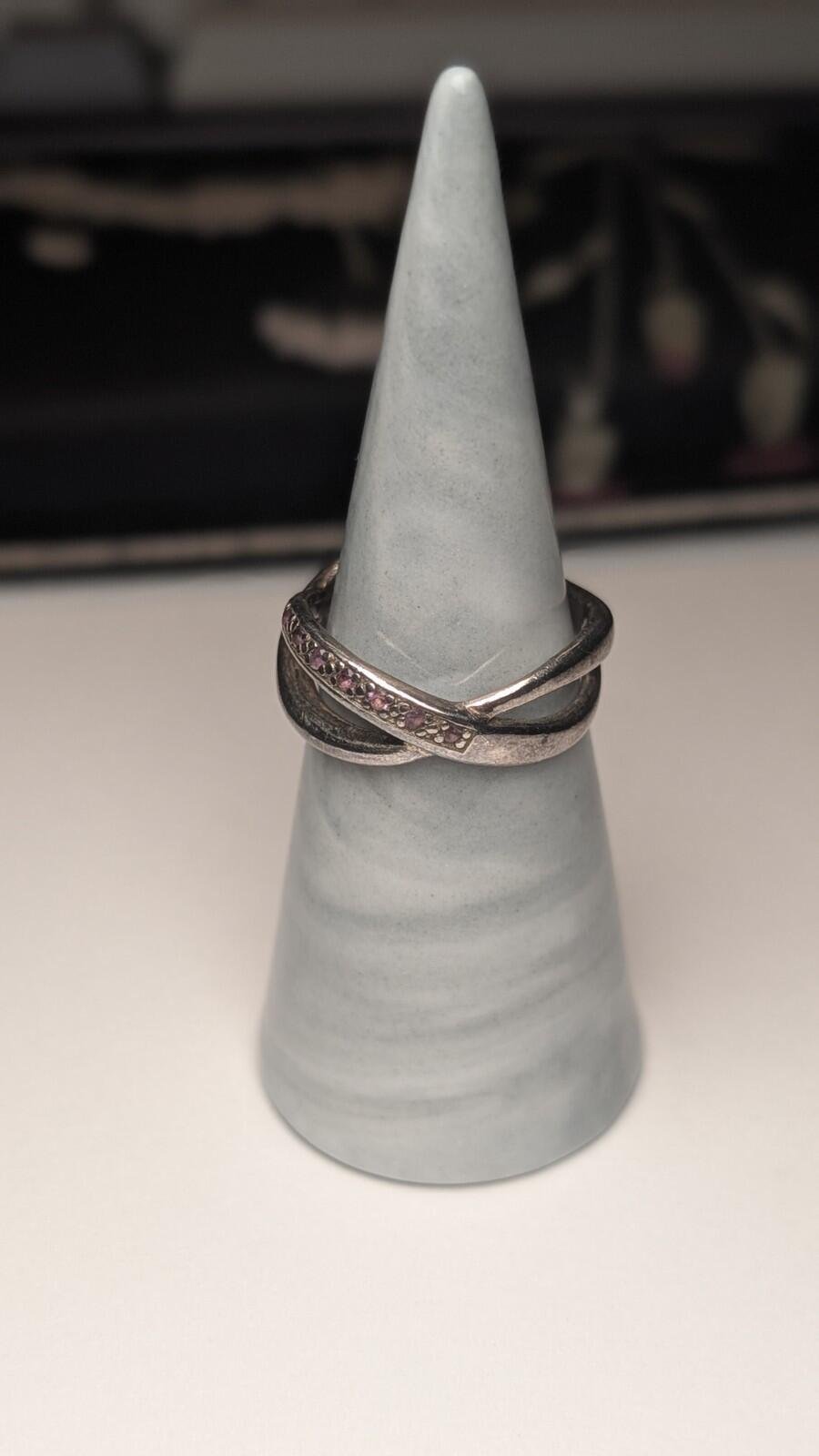 Vintage Sterling Silver Pink Gemstone Intertwined Ring | Size P 1/2 | 925 Silver - Image 6