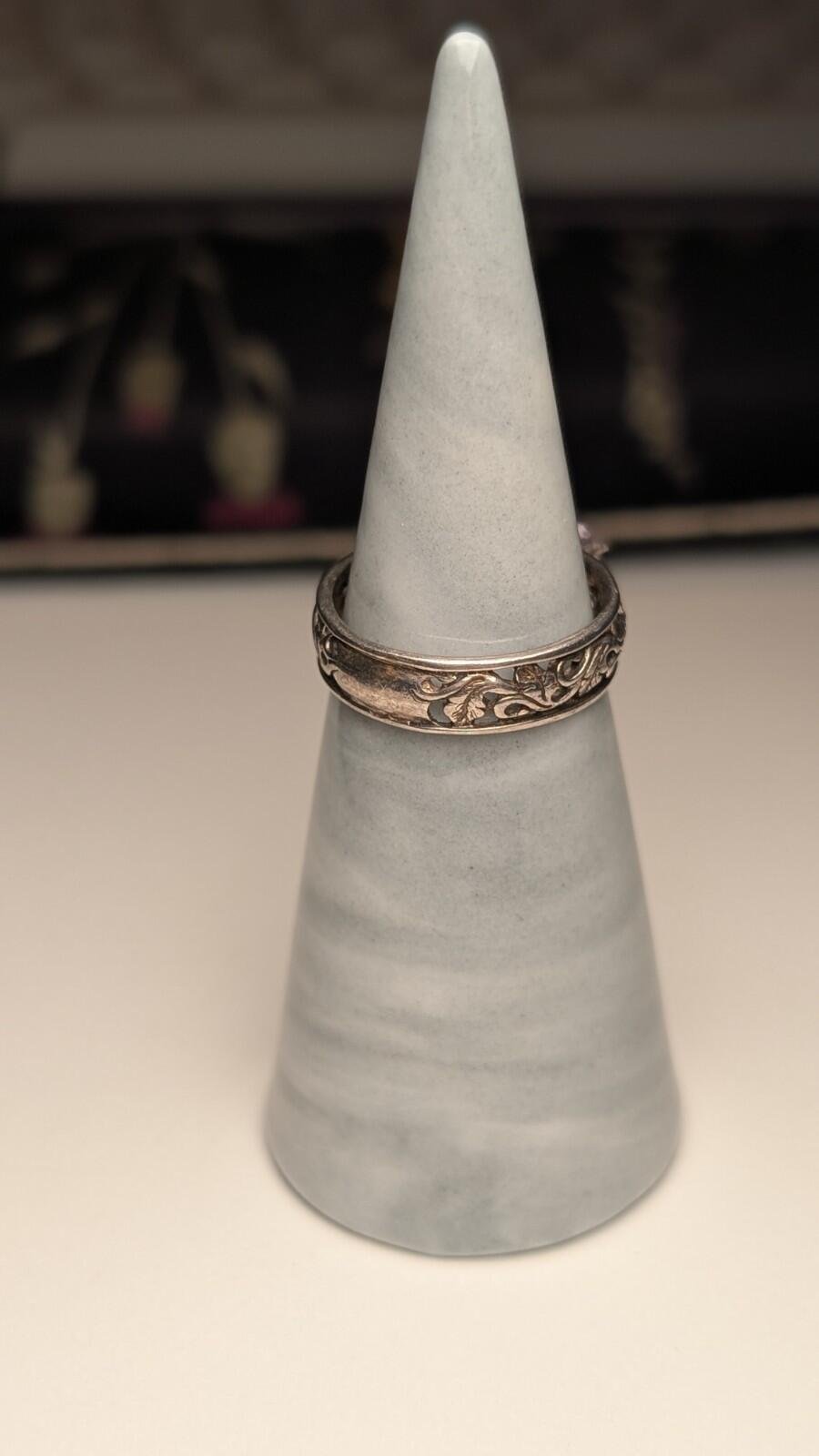 Vintage Sterling Silver Openwork Floral Amethyst Ring | Size M 1/2 | 925 Silver - Image 9
