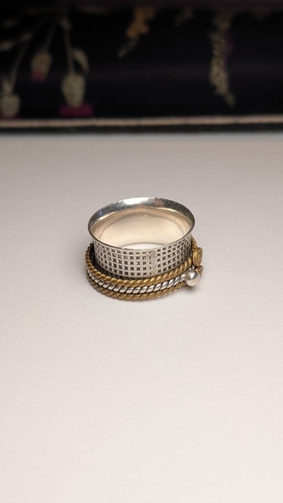 Vintage Sterling Silver & Gold Tone Spinner Ring | Size T 1/2 | 925 Silver - Image 2