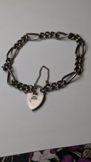 Vintage Sterling Silver 1974 Heart Padlock Bracelet | 13.69g | 925 Silver | 17cm
