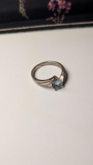 Vintage Sterling Silver Peardrop Blue Topaz Ring | Size W | 925 Silver