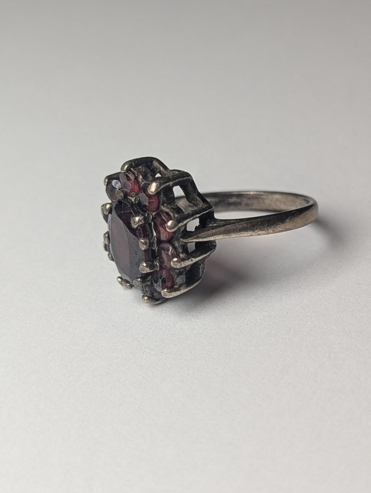 Vintage Sterling Silver Red Garnet Cluster Ring | Size M | 925 Silver