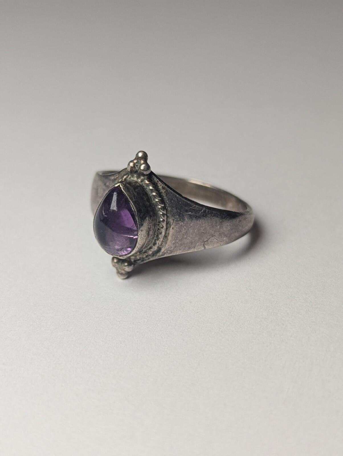 Vintage Sterling Silver Amethyst Teardrop Ring | Size O | 925 Silver - Image 3