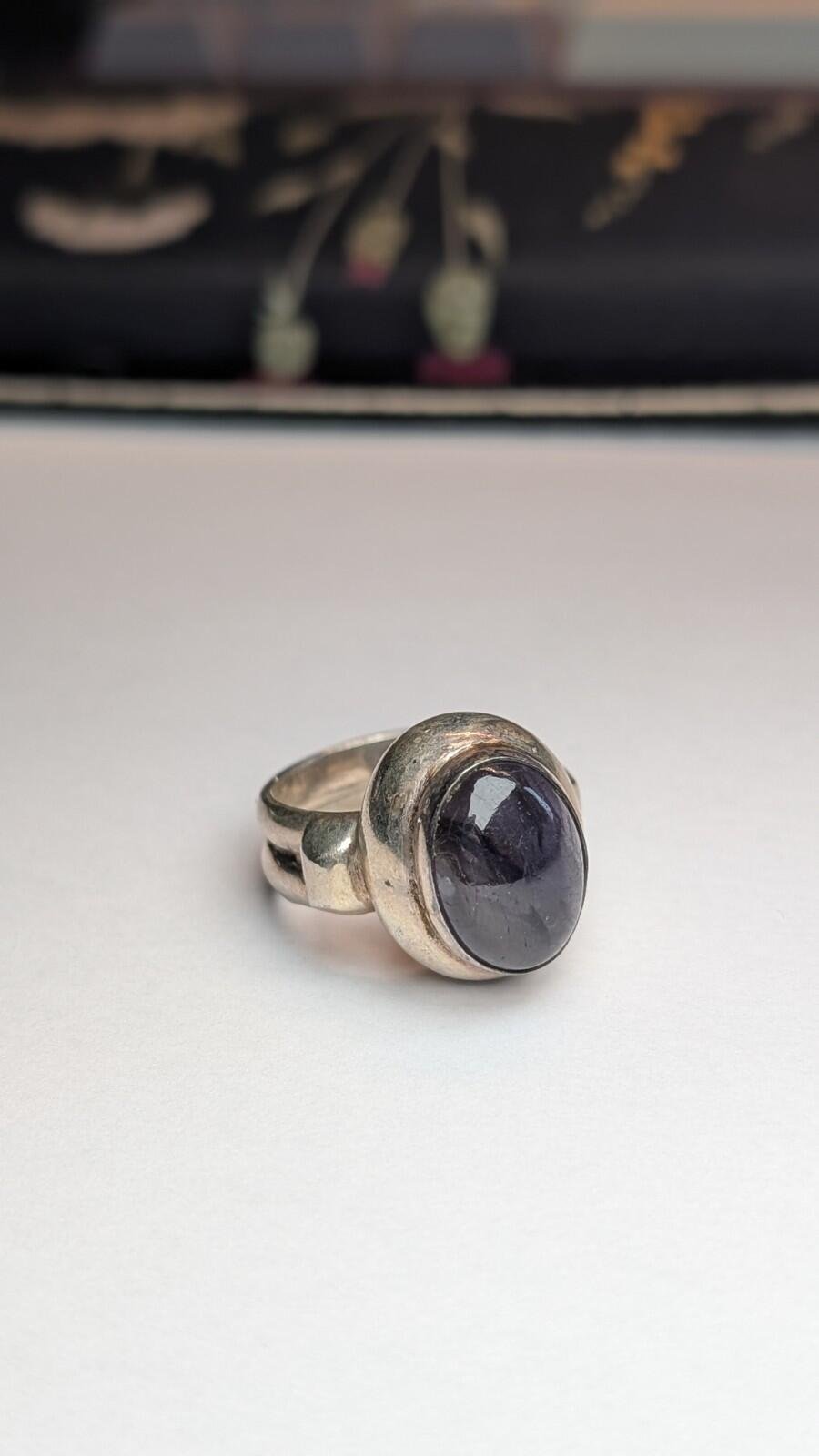 Vintage Sterling Silver Chunky Amethyst Ring | Size Q 1/2 | 925 Silver - Image 2