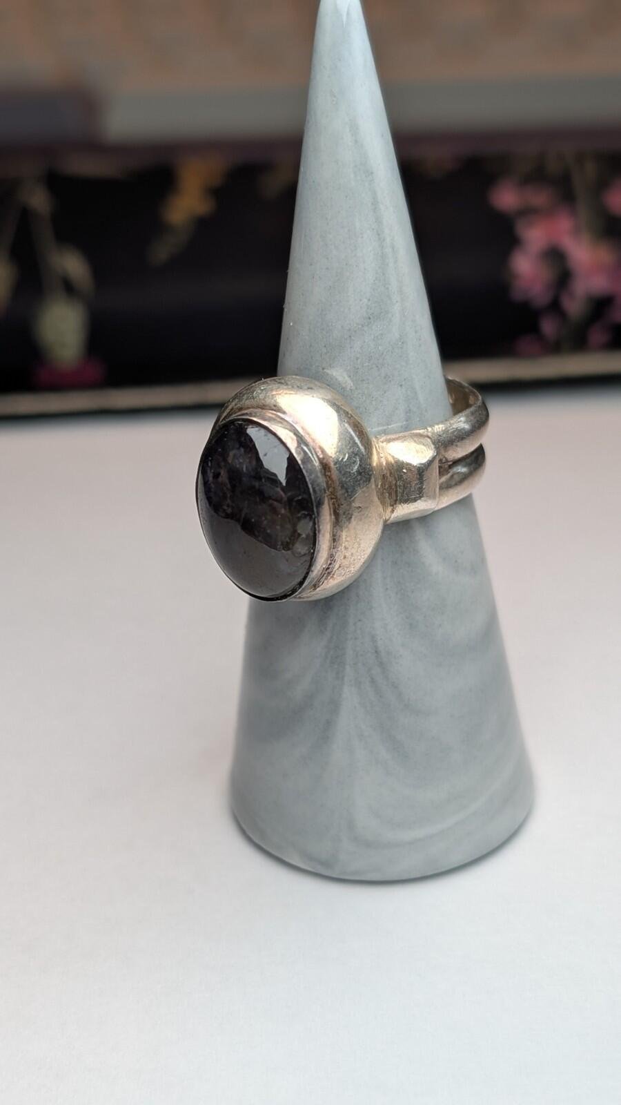 Vintage Sterling Silver Chunky Amethyst Ring | Size Q 1/2 | 925 Silver - Image 7