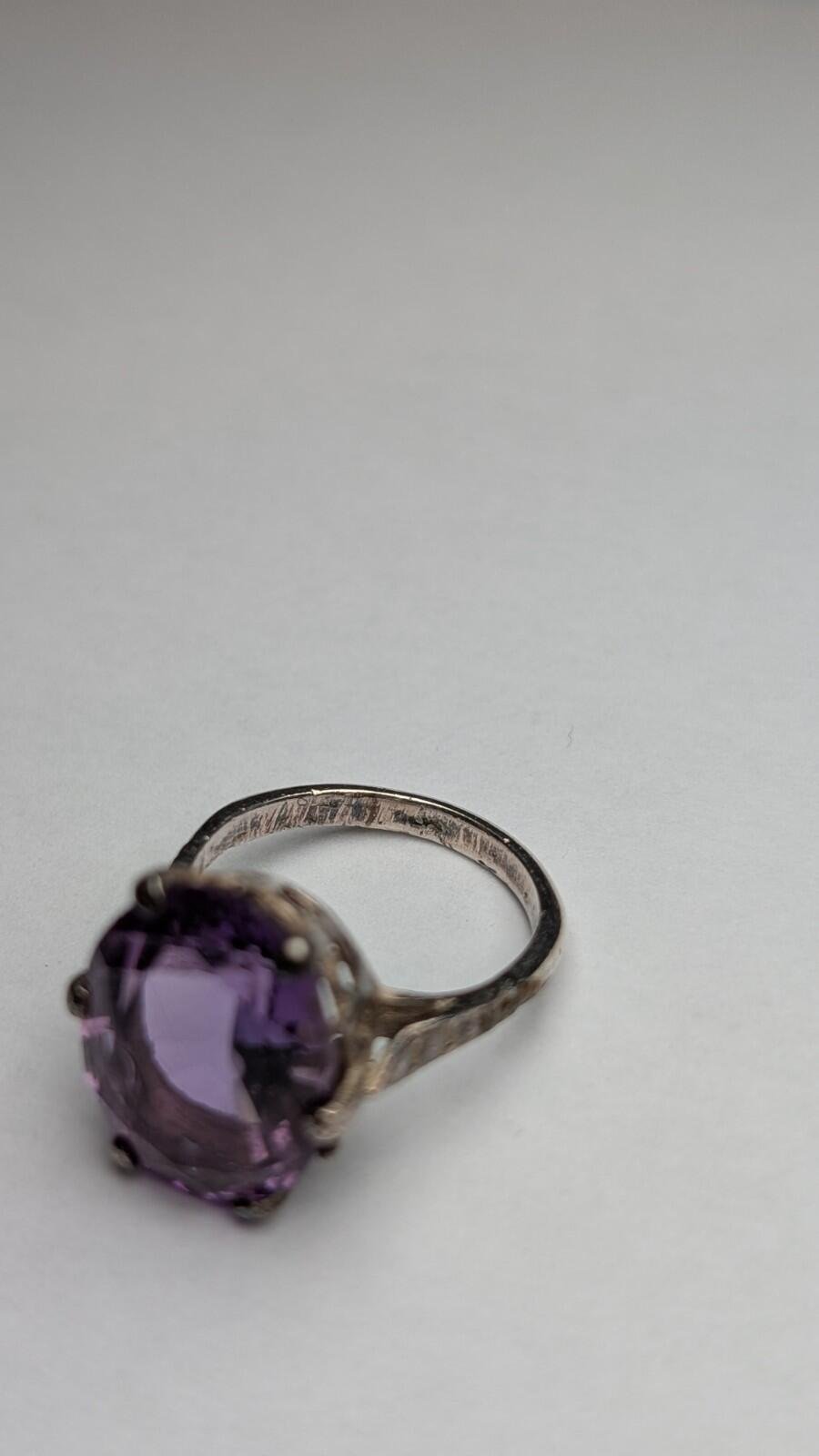 Vintage Sterling Silver Large Oval Amethyst Ring | Size J 1/2 | 925 Silver - Image 3