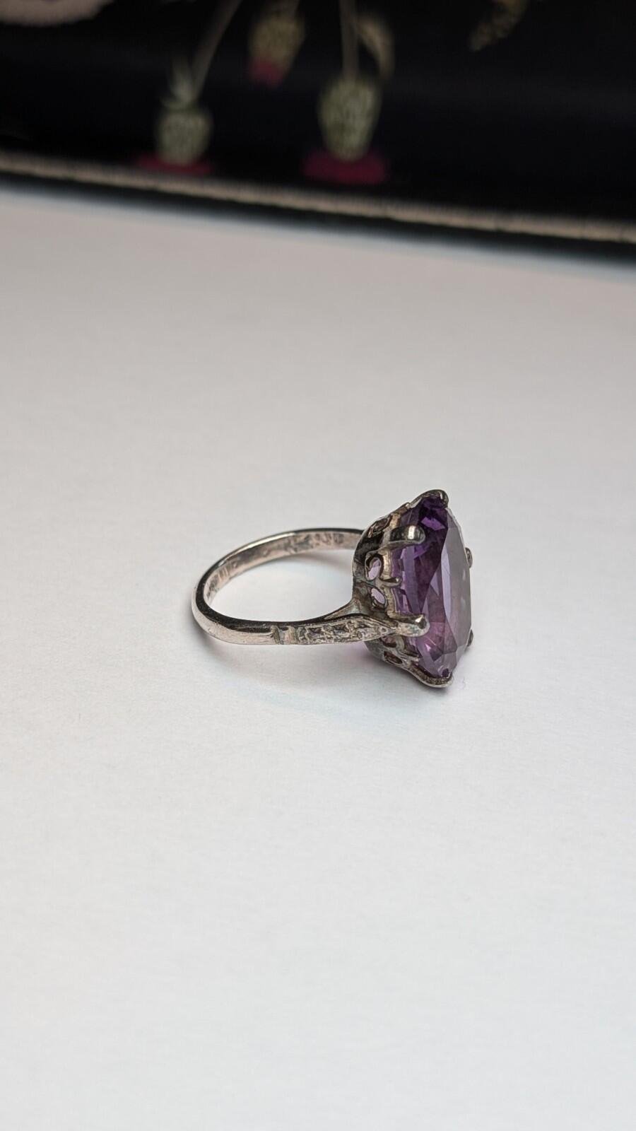 Vintage Sterling Silver Large Oval Amethyst Ring | Size J 1/2 | 925 Silver - Image 5