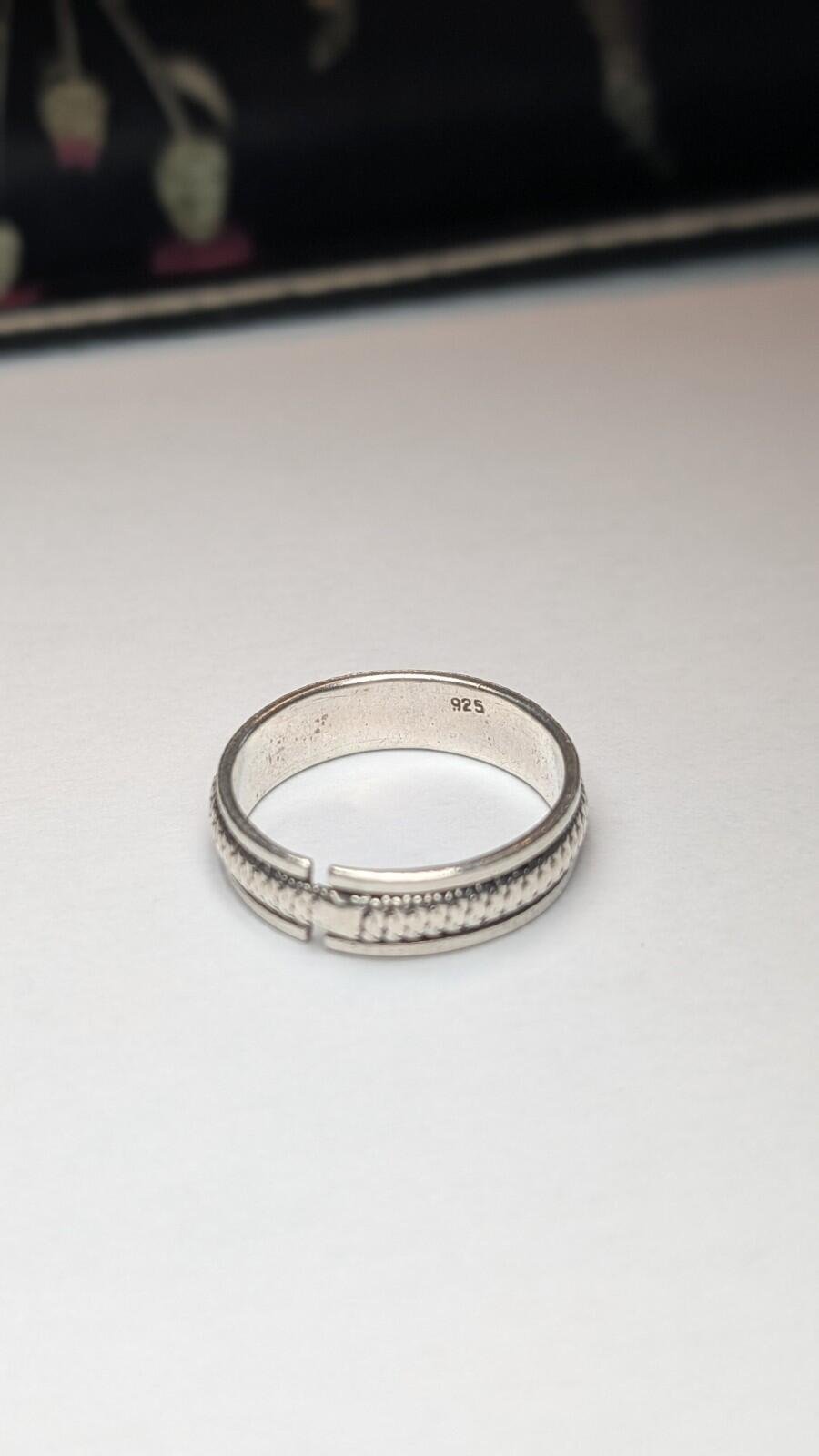Vintage Sterling Silver Spinner Ring | Size W | 925 Silver | Broken / Cracked - Image 4