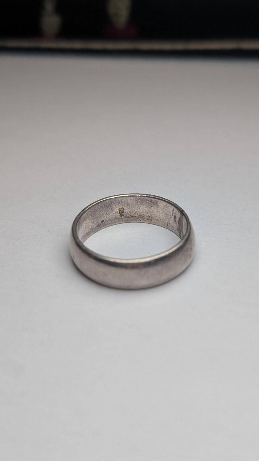 Vintage Sterling Silver Simple Band Ring | Size R 1/2 | 925 Silver - Image 2