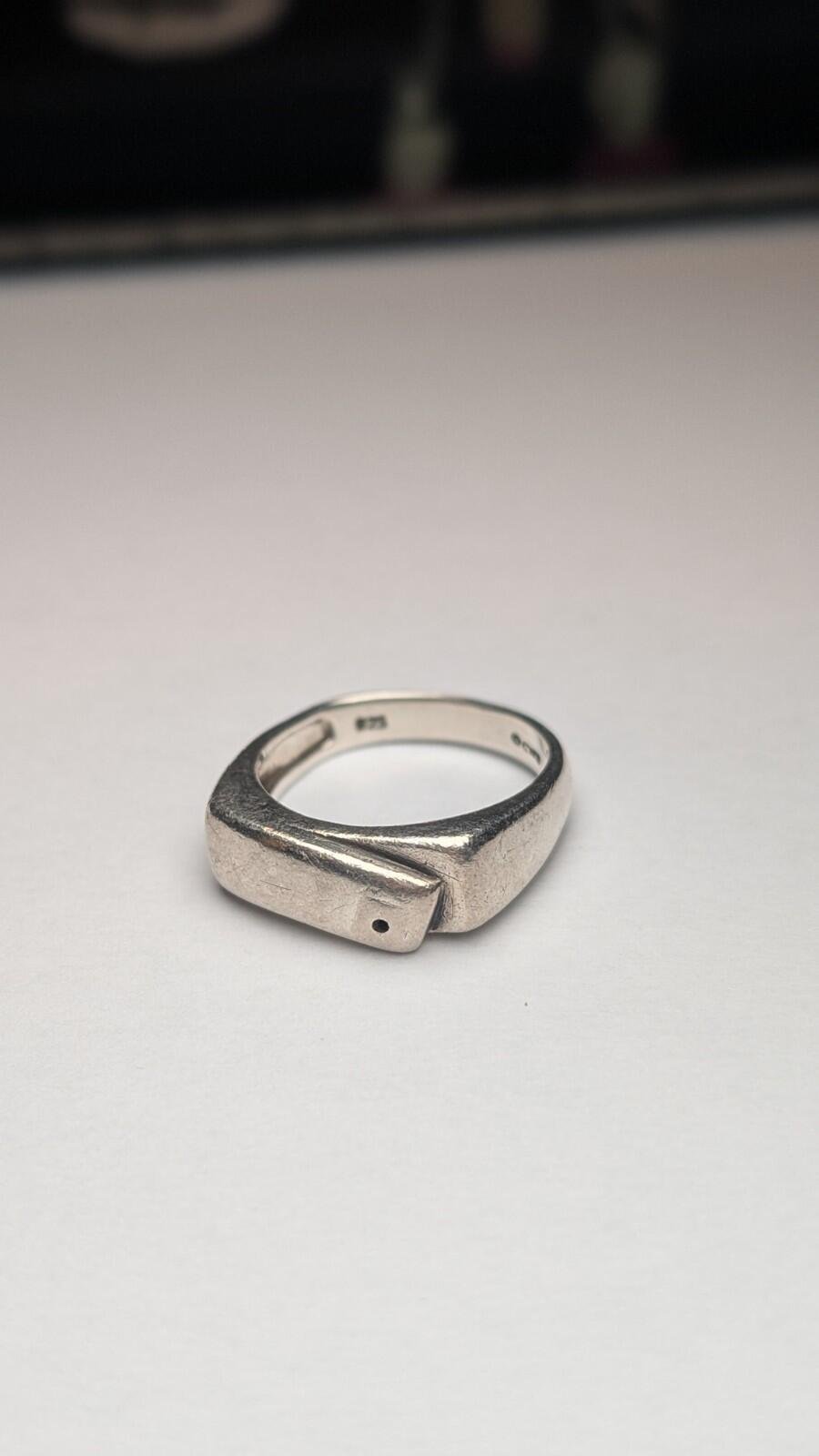 Vintage Sterling Silver Minimalist Signet Style Ring | Size O | 925 Silver - Image 2