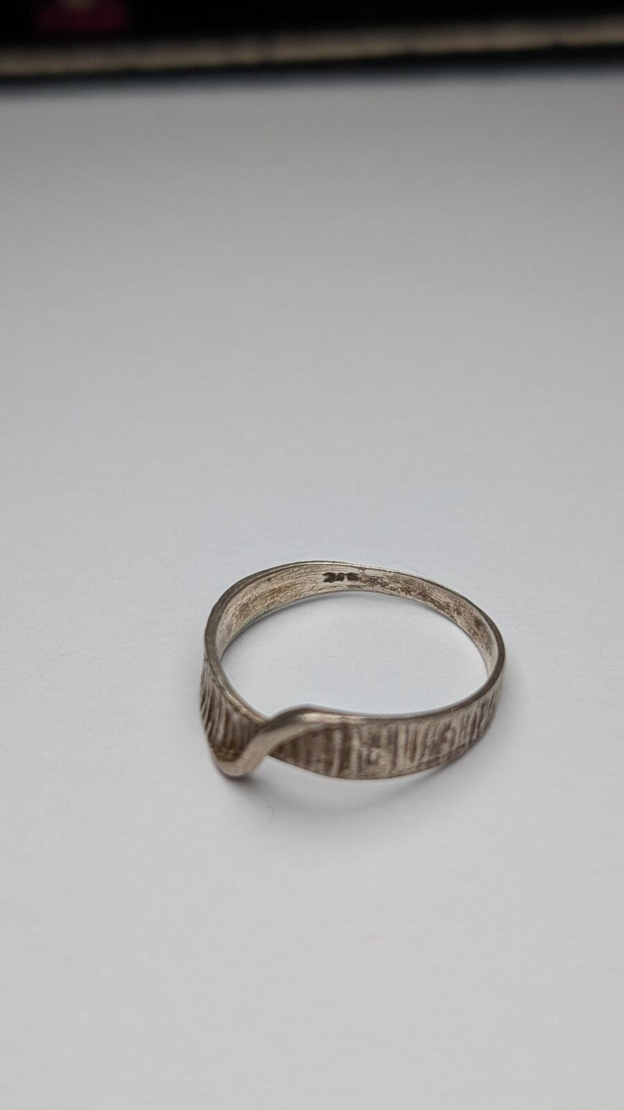 Vintage Sterling Silver Modernist Wave Band Ring | Size N | 925 Silver - Image 3