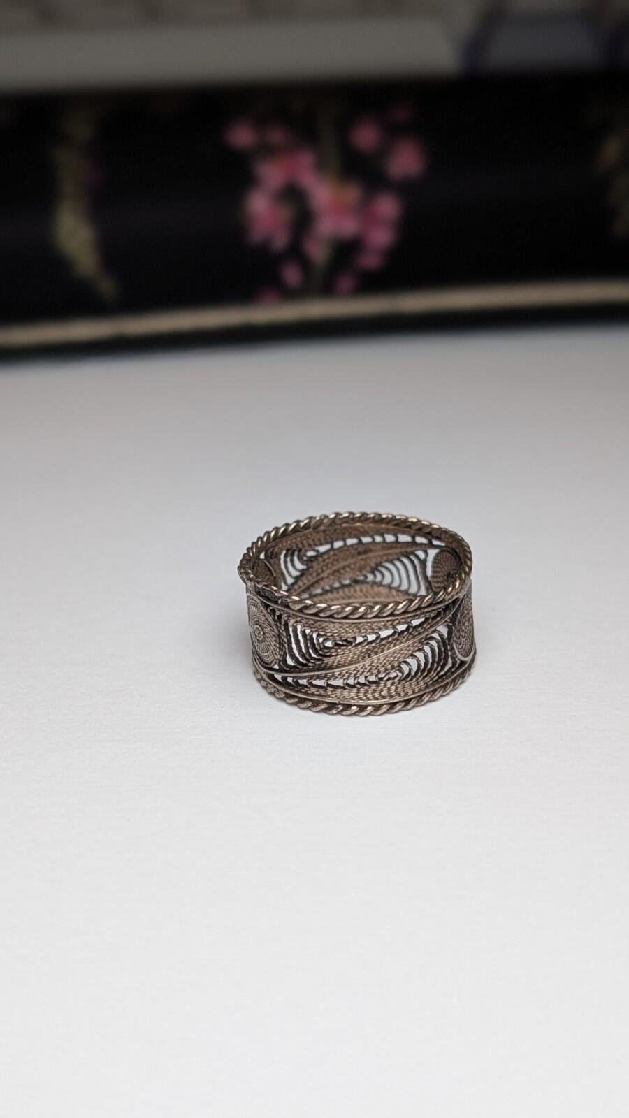 Vintage Sterling Silver Filigree Band Ring | Size O | 925 Silver - Image 2