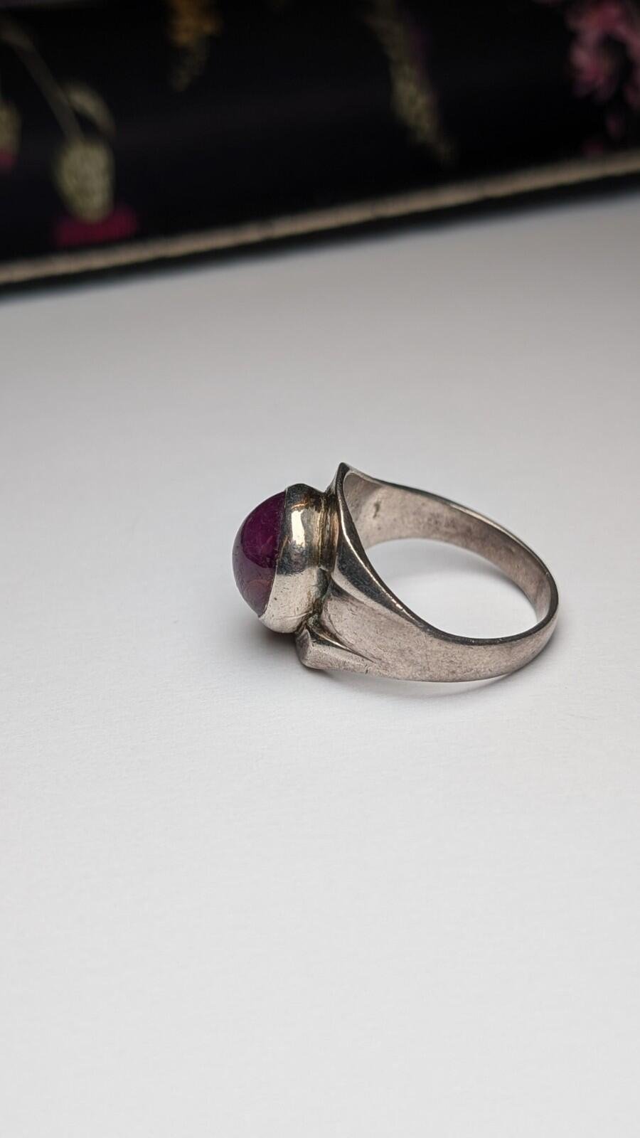 Vintage Sterling Silver Star Ruby Ring | Size Q | 925 Silver - Image 5