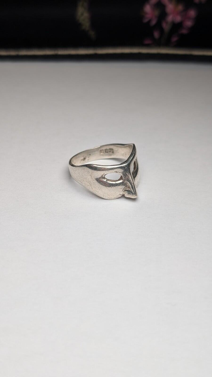 Vintage Irish Sterling Silver Masquerade Mask Ring | Size L 1/2 | 925 Silver - Image 3