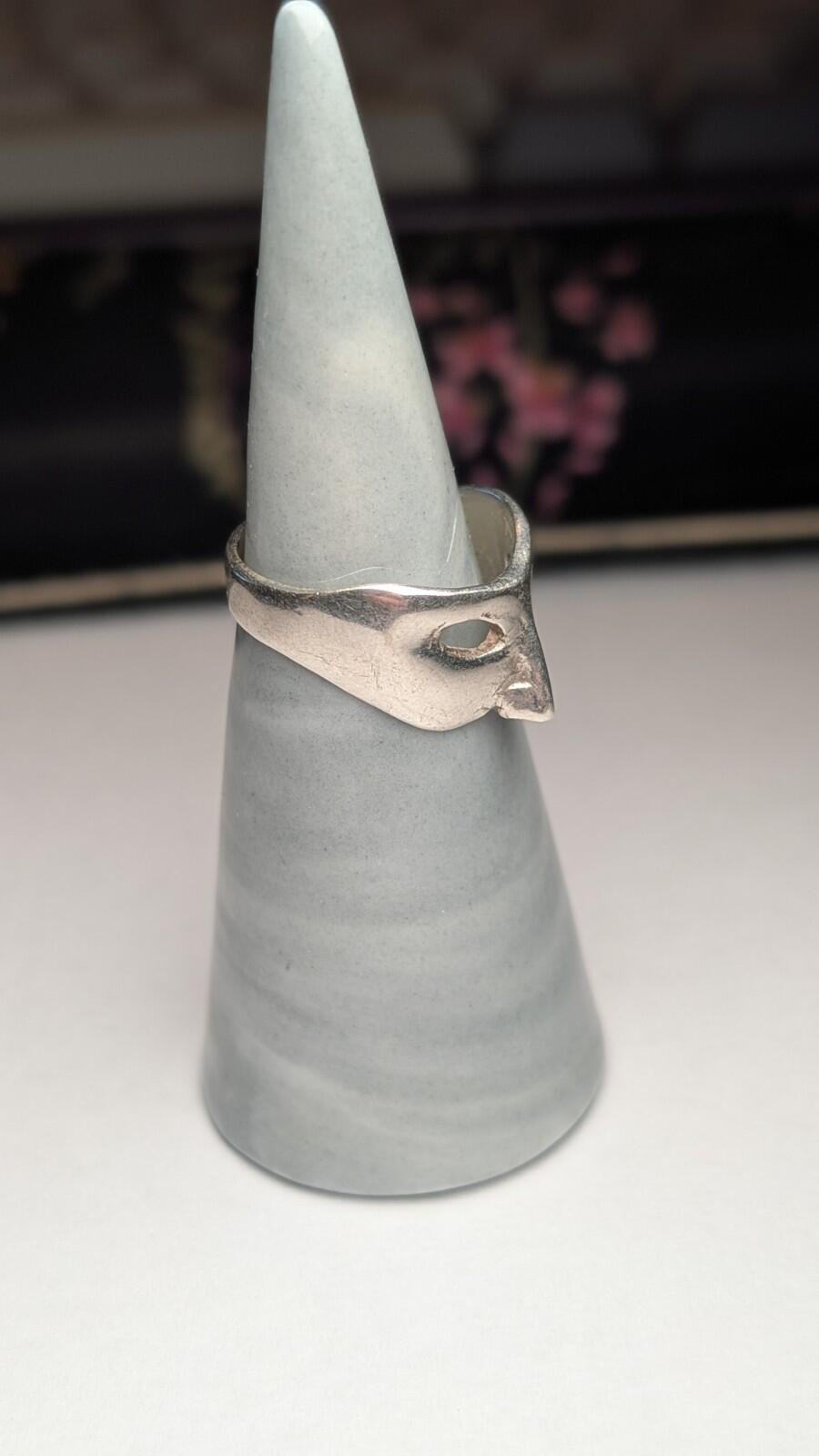 Vintage Irish Sterling Silver Masquerade Mask Ring | Size L 1/2 | 925 Silver - Image 7