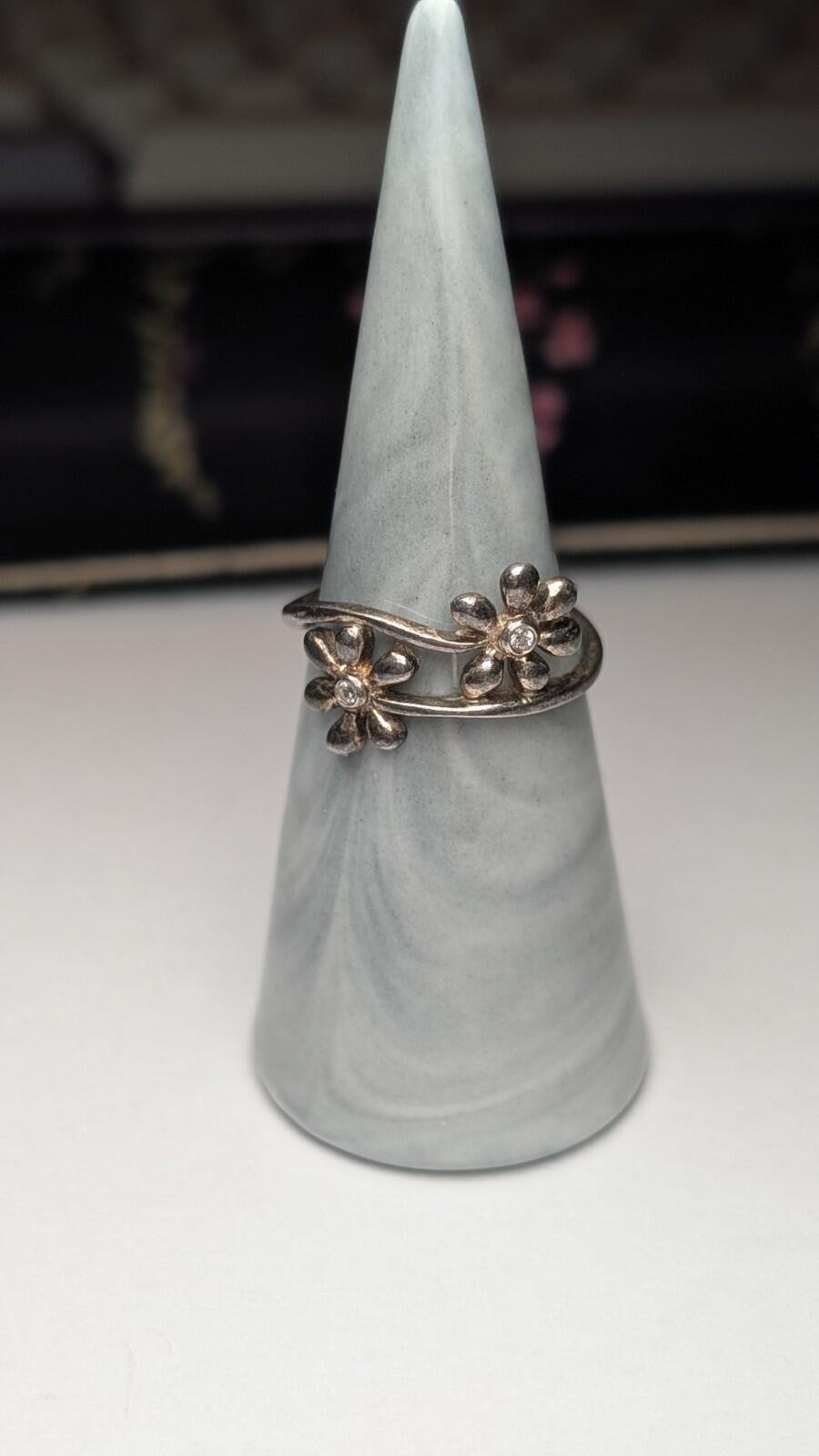 Vintage Sterling Silver Daisy Flower Ring | Size Q | 925 Silver - Image 3