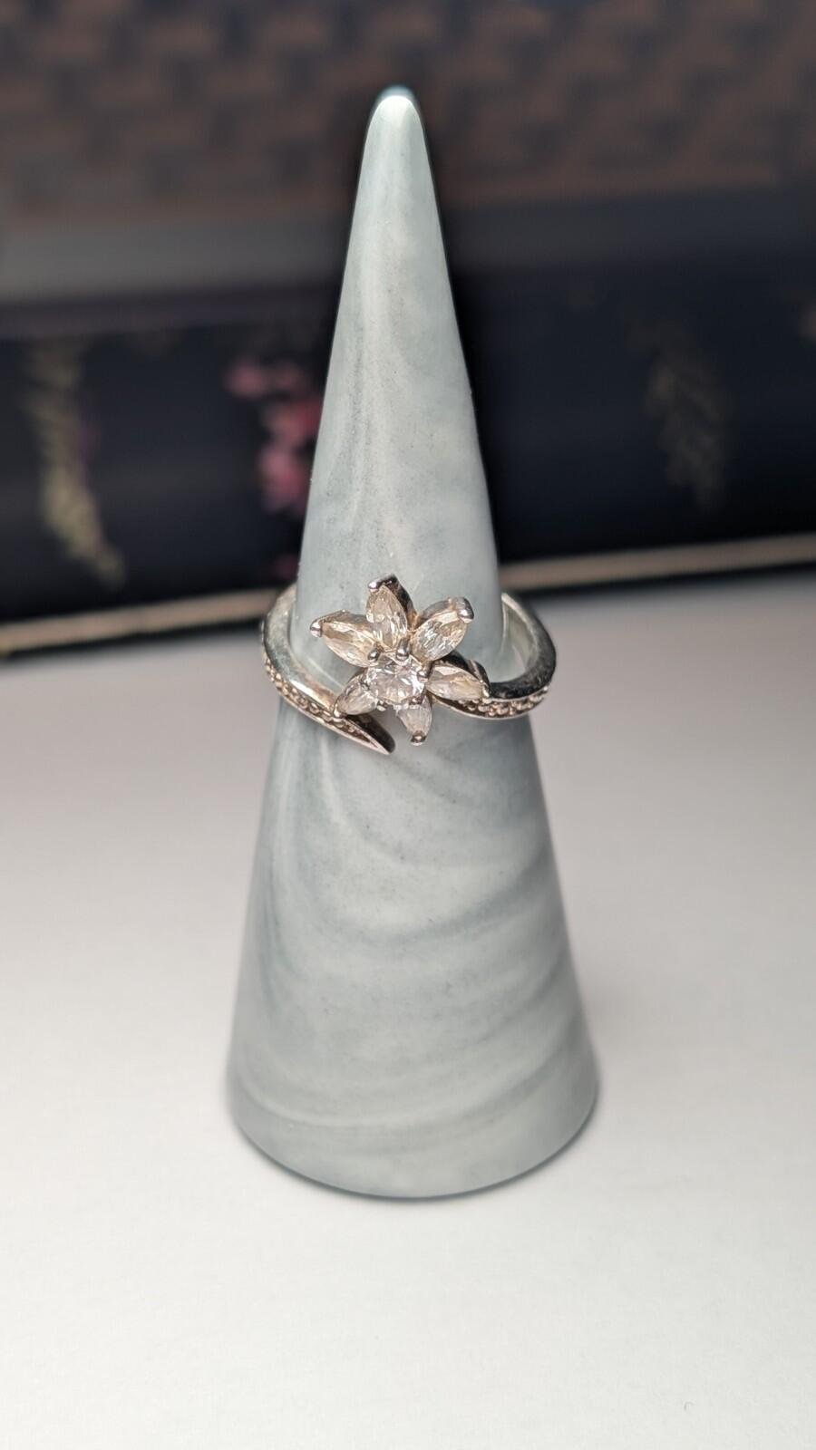 Vintage Sterling Silver Flower Floral CZ Ring | Size M 1/2 | 925 Silver - Image 4