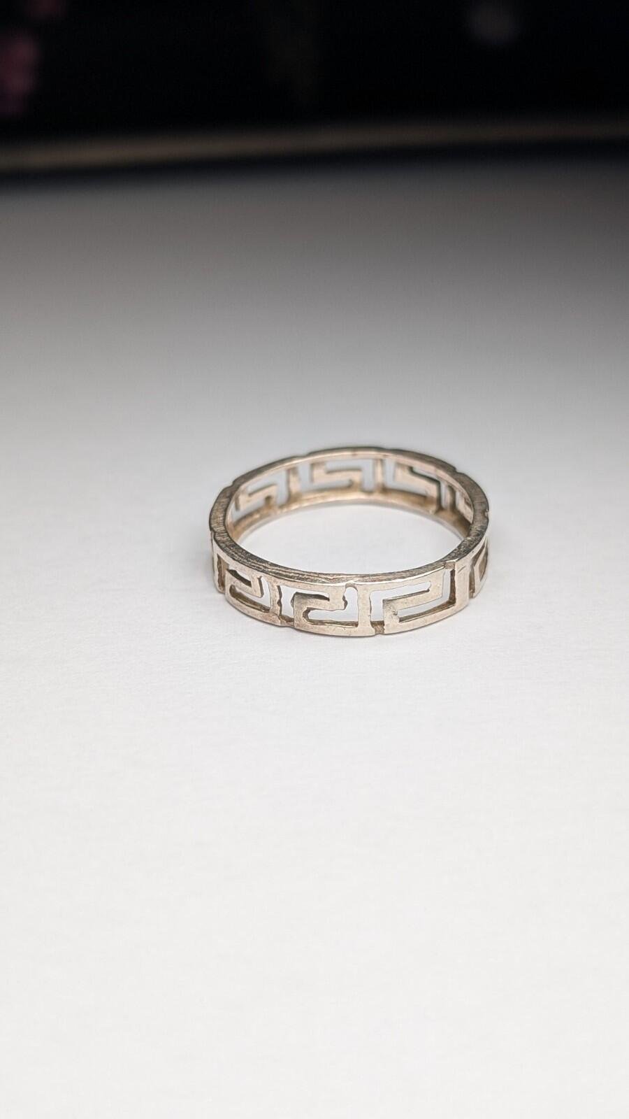 Vintage Sterling Silver Greek Style Band Ring | Size R 1/2 | 925 Silver - Image 3