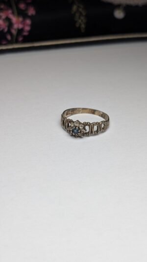 Vintage Sterling Silver 1976 Sapphire Cluster Ring | Size Q 1/2 | Slight Chipped