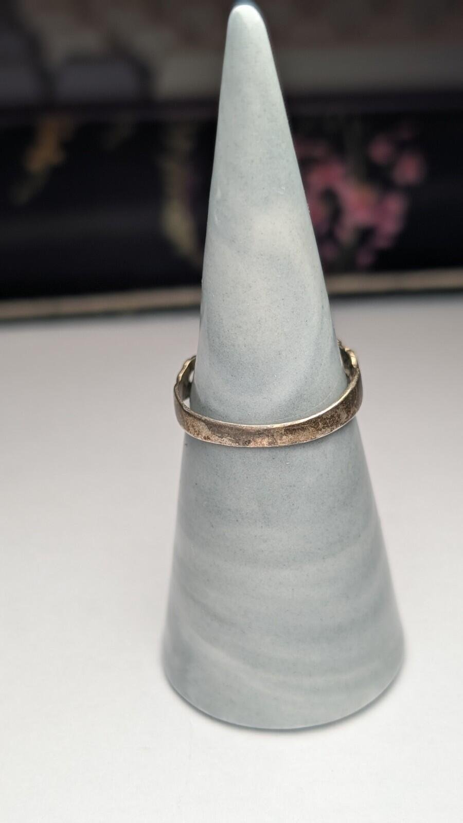 Vintage Sterling Silver 1976 Sapphire Cluster Ring | Size Q 1/2 | Slight Chipped - Image 7