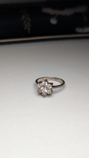 Vintage Sterling Silver Flower / Cluster CZ Gemstone Ring | Size L 1/2 | 925