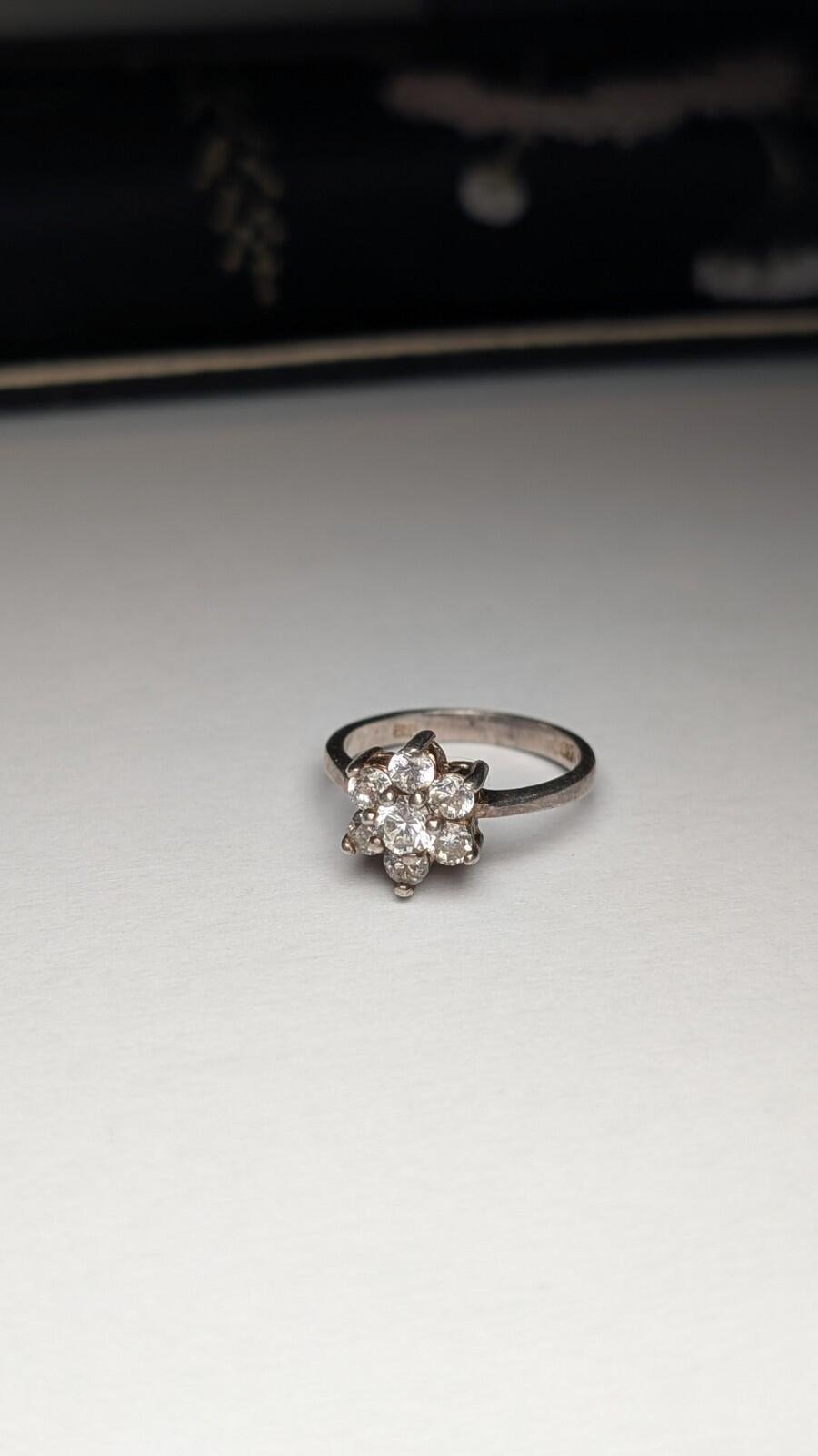 Vintage Sterling Silver Flower / Cluster CZ Gemstone Ring | Size L 1/2 | 925