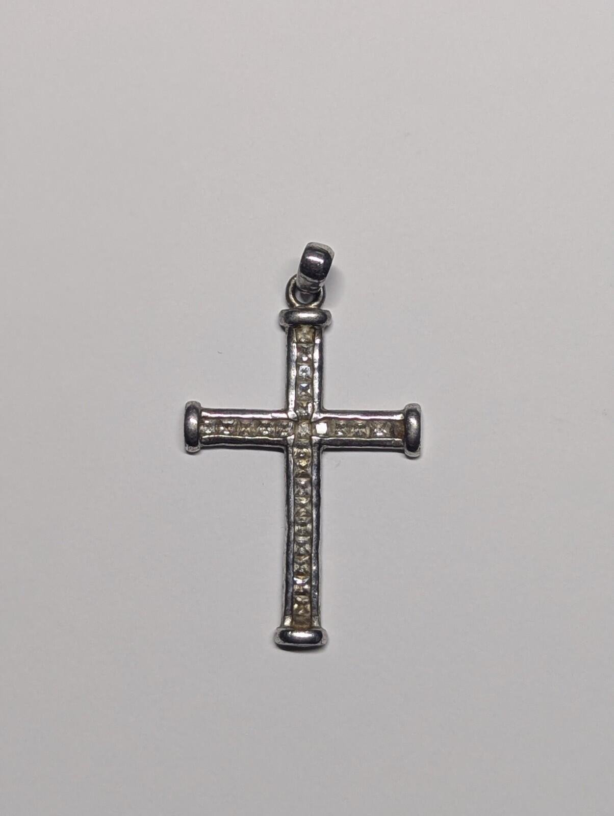 Vintage Sterling Silver Christian Cross With Clear Stones | 925 Silver | 3.18g - Image 2