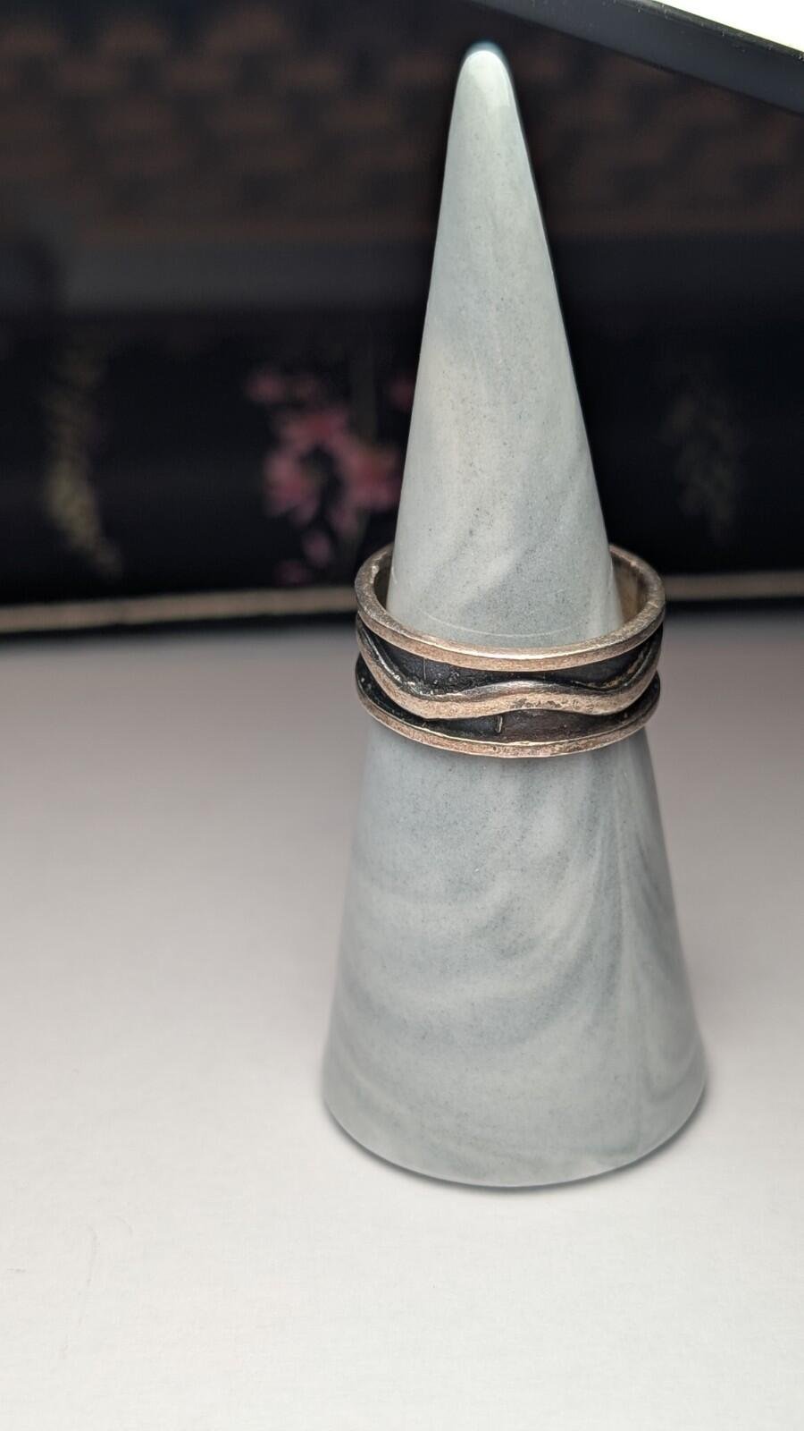 Vintage Sterling Silver Wave Band Ring | Size Q | 925 Silver - Image 5