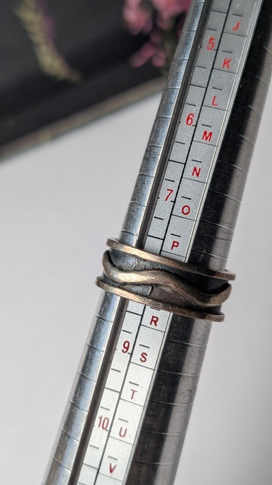 Vintage Sterling Silver Wave Band Ring | Size Q | 925 Silver - Image 8