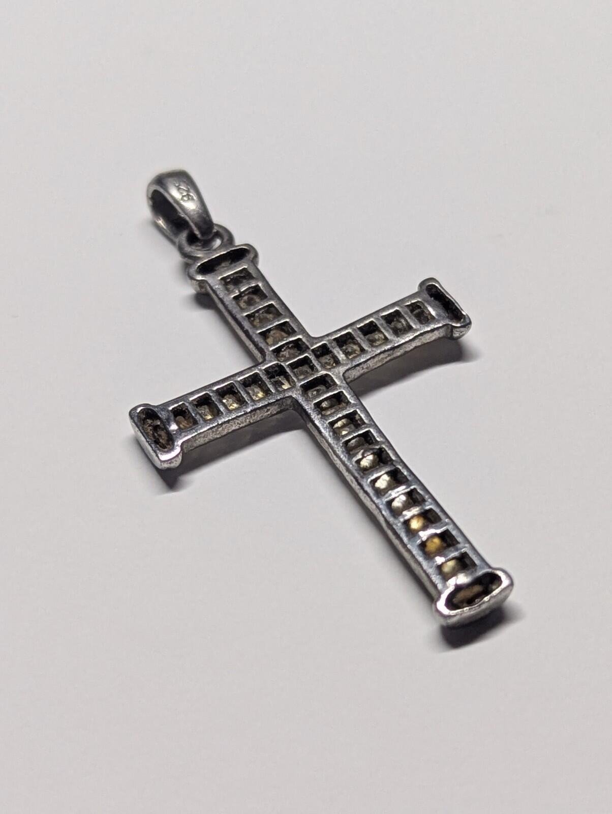 Vintage Sterling Silver Christian Cross With Clear Stones | 925 Silver | 3.18g - Image 6