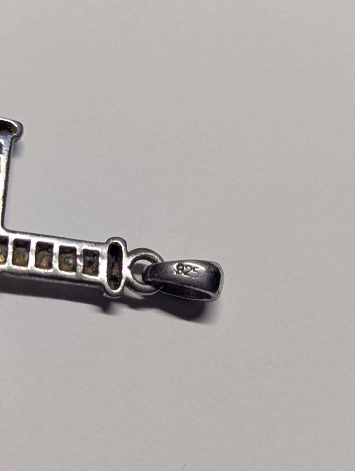 Vintage Sterling Silver Christian Cross With Clear Stones | 925 Silver | 3.18g - Image 8