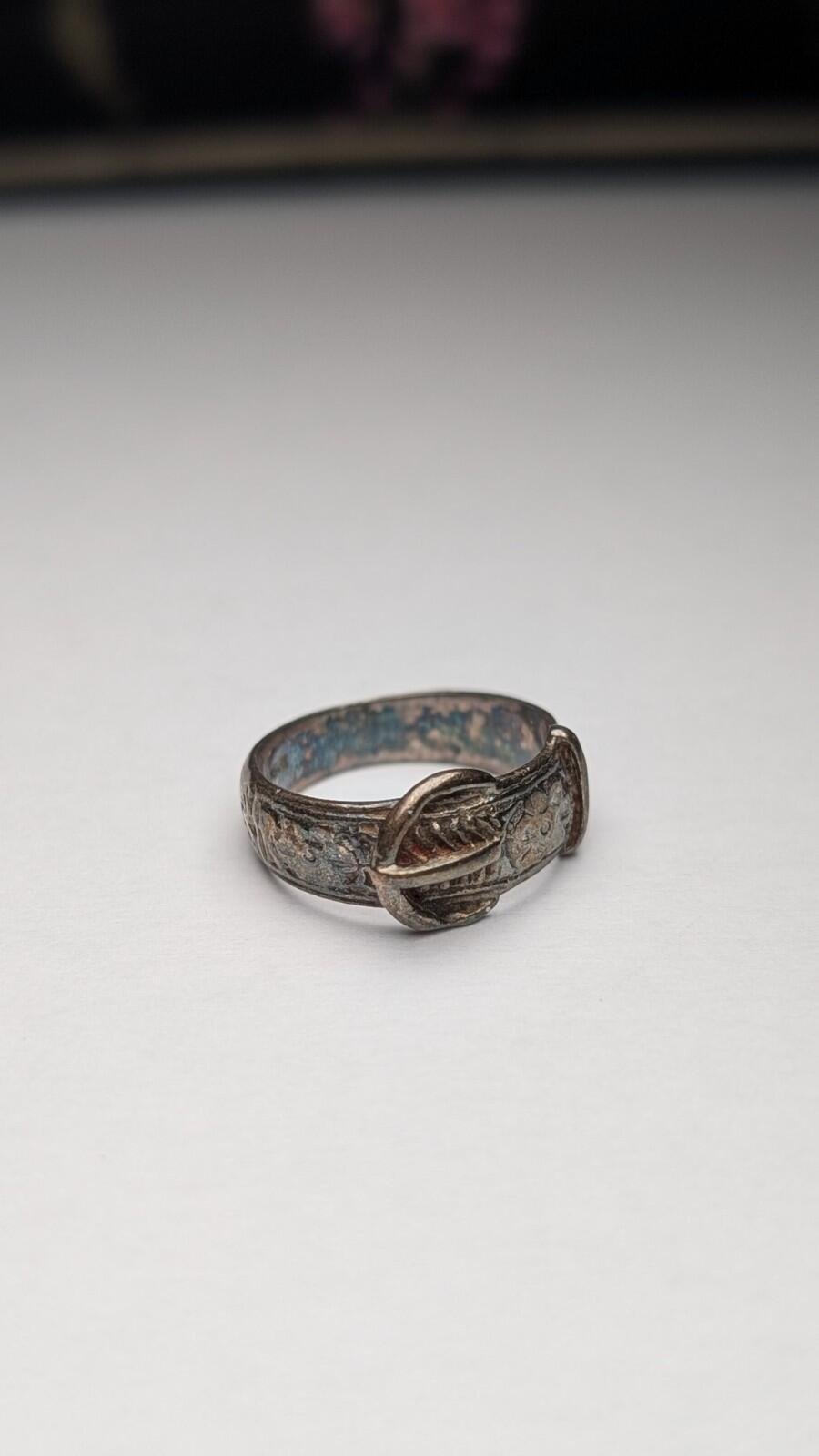 Vintage Sterling Silver 1979 Floral Belt Buckle Ring | Size I 1/2 | 925 Silver - Image 4