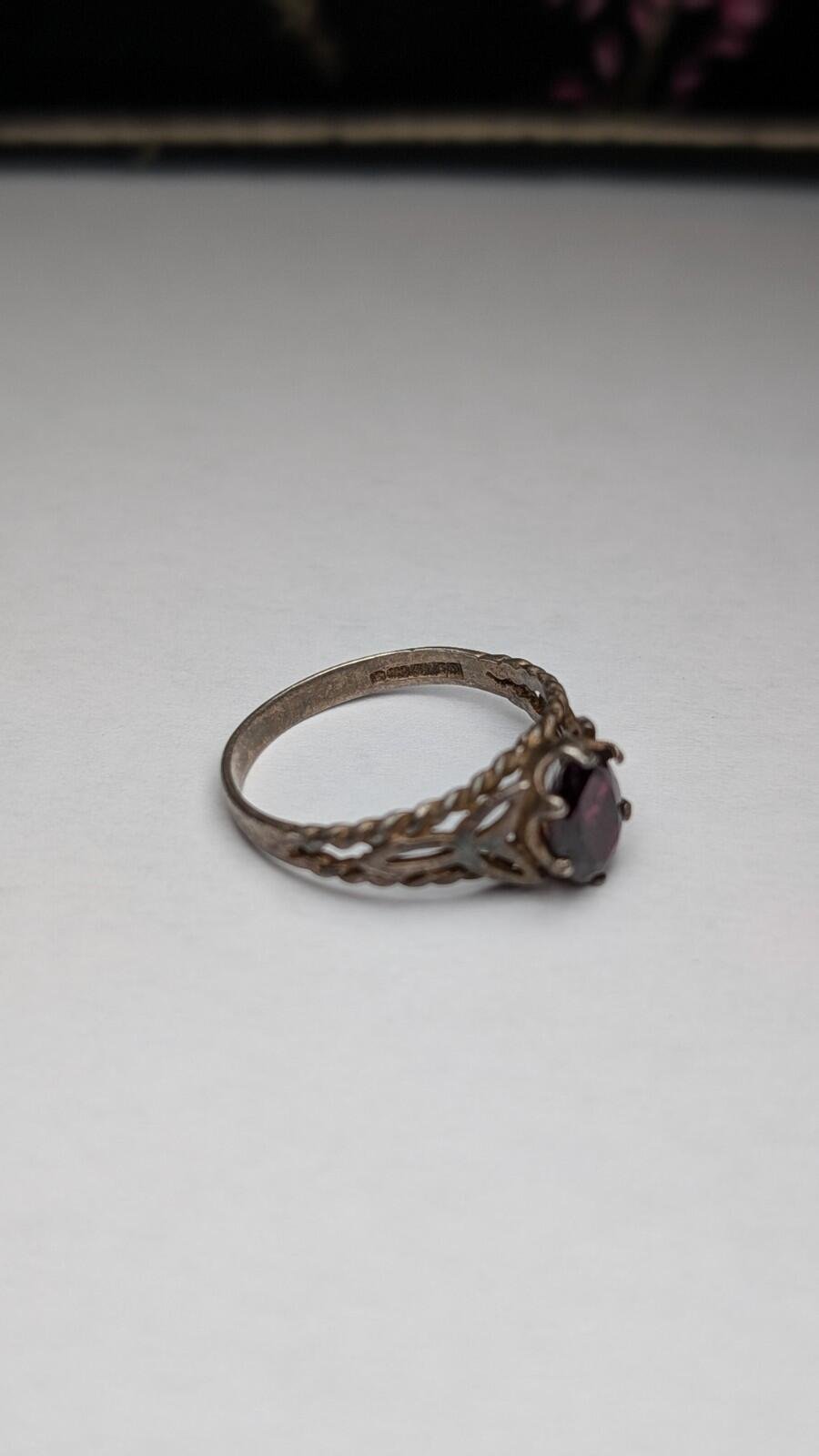 Vintage Sterling Silver 1980 Garnet Ring | Size P | 925 Silver - Image 6