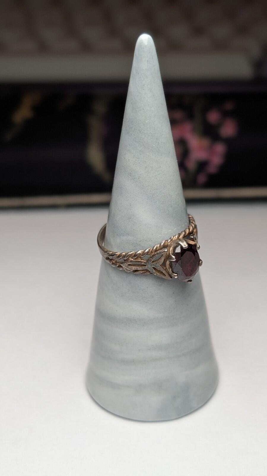 Vintage Sterling Silver 1980 Garnet Ring | Size P | 925 Silver - Image 7