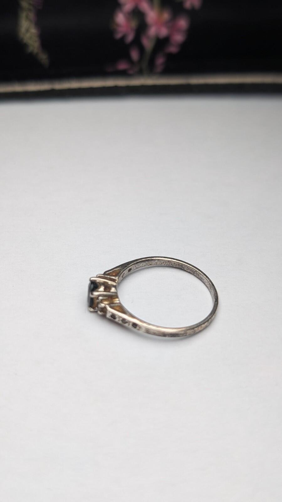 Vintage Sterling Silver Sapphire Ring | Size N | 925 Silver - Image 4