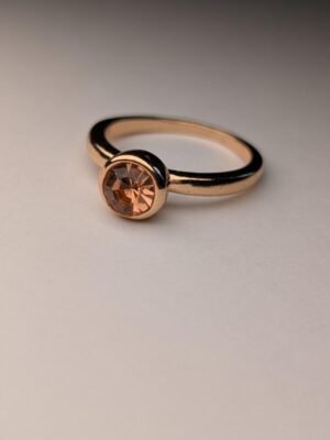 Costume Jewellery Gold Tone Band With Stone | Size P 1/2