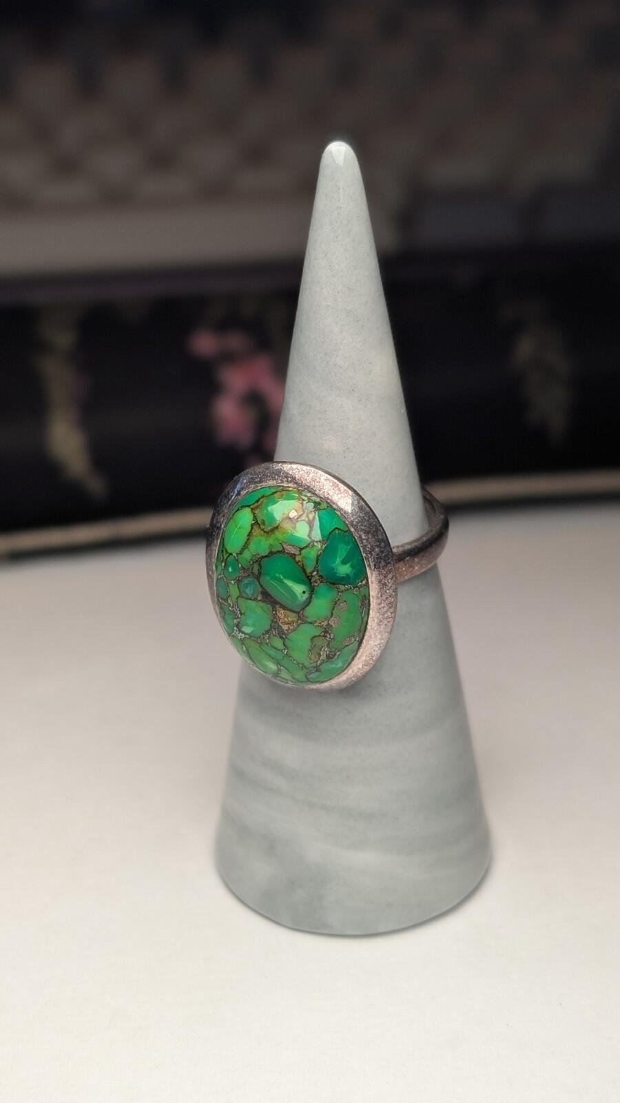 Vintage Sterling Silver Green Composite Turquoise Ring | Size N | 925 Silver - Image 6