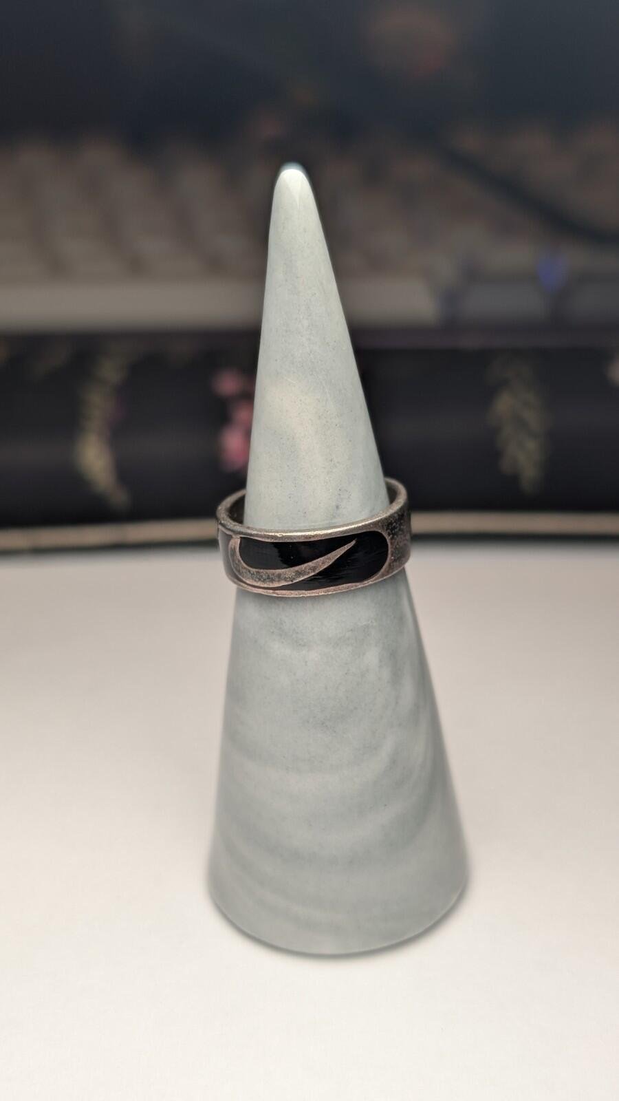 Vintage Sterling Silver Nike Tick Band Ring | Size L | 925 Silver - Image 8