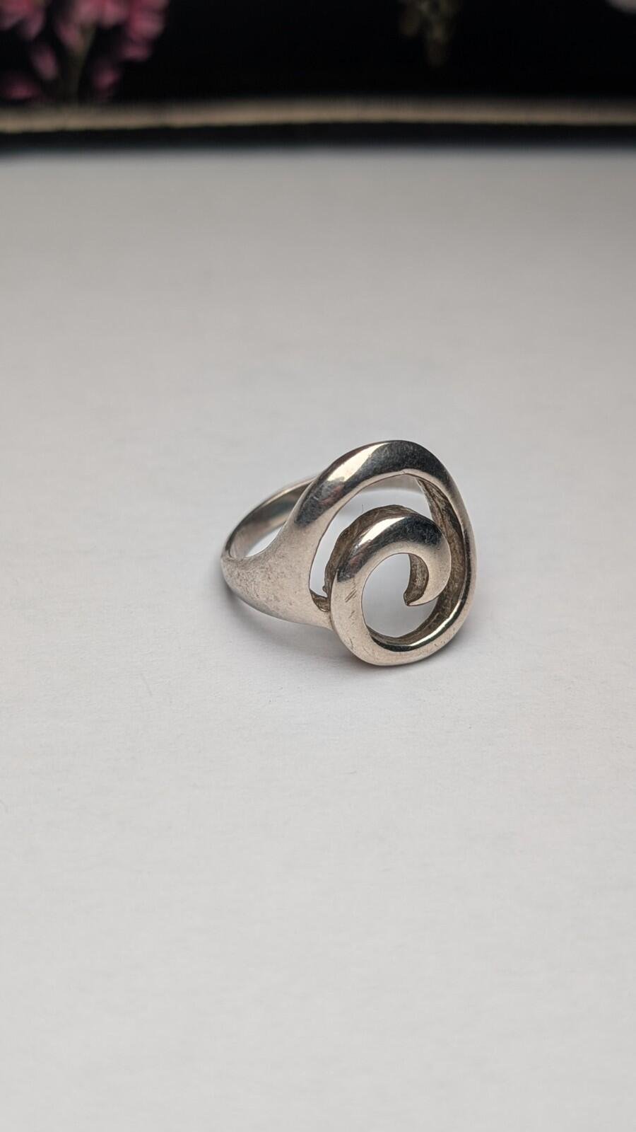 Vintage Sterling Silver Swirl Ring | Size N | 925 Silver