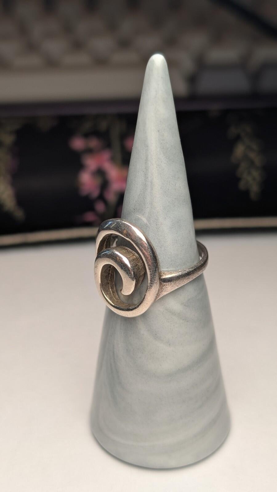 Vintage Sterling Silver Swirl Ring | Size N | 925 Silver - Image 6