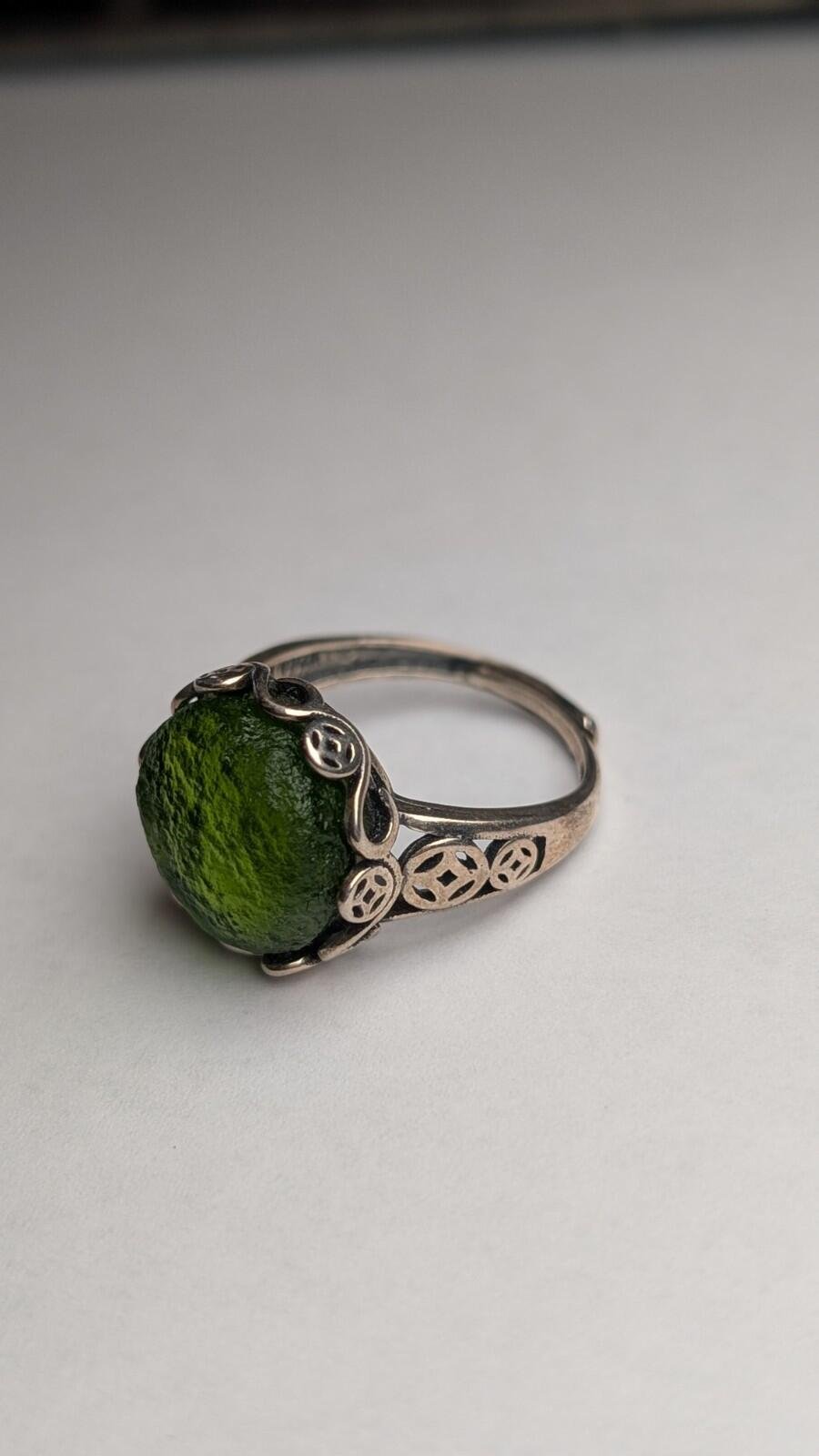 Vintage Sterling Silver Green Moldavite Ring | Size Q (Resizable) | 925 Silver