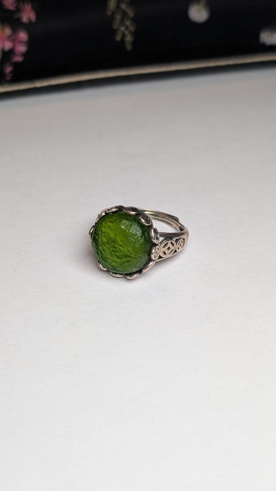 Vintage Sterling Silver Green Moldavite Ring | Size Q (Resizable) | 925 Silver - Image 2