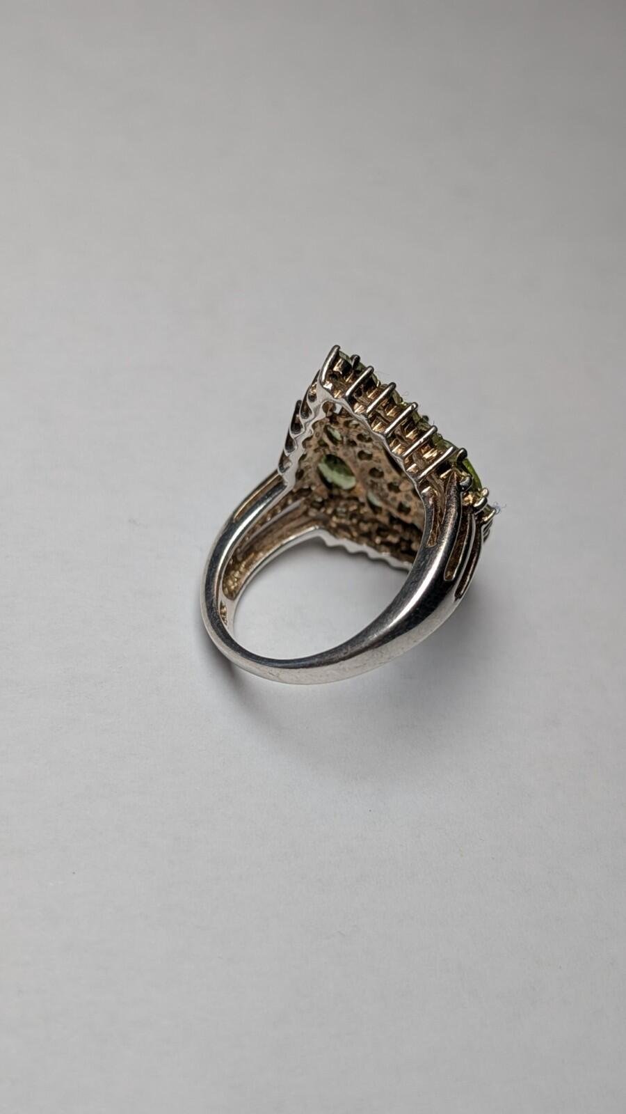Vintage Sterling Silver Green Peridot Cocktail Ring | Size P 1/2 | 925 Silver - Image 4